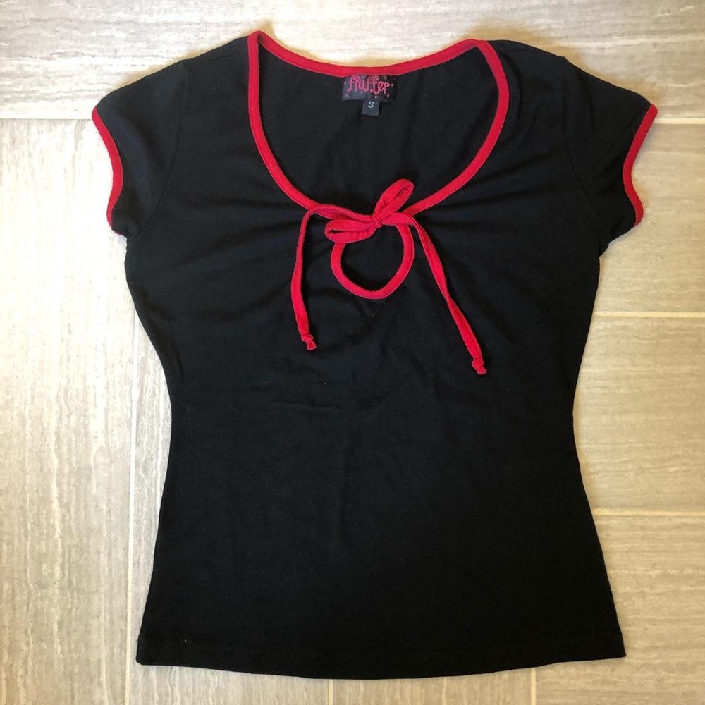 Fluffer keyhole top
